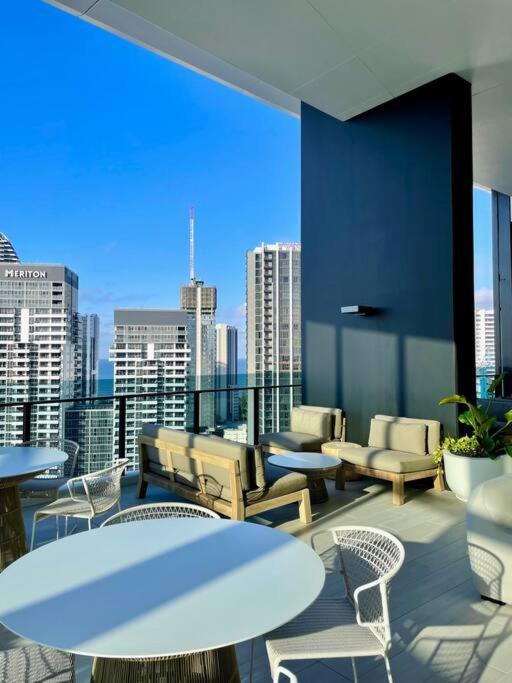 Stunning Riverview 1Bedroom Serviced Apt Gold Coast Exterior foto